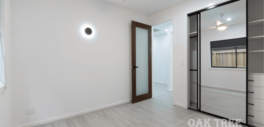 19 Slinky Street, Deanside, Vic 3336