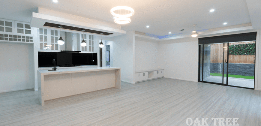 19 Slinky Street, Deanside, Vic 3336